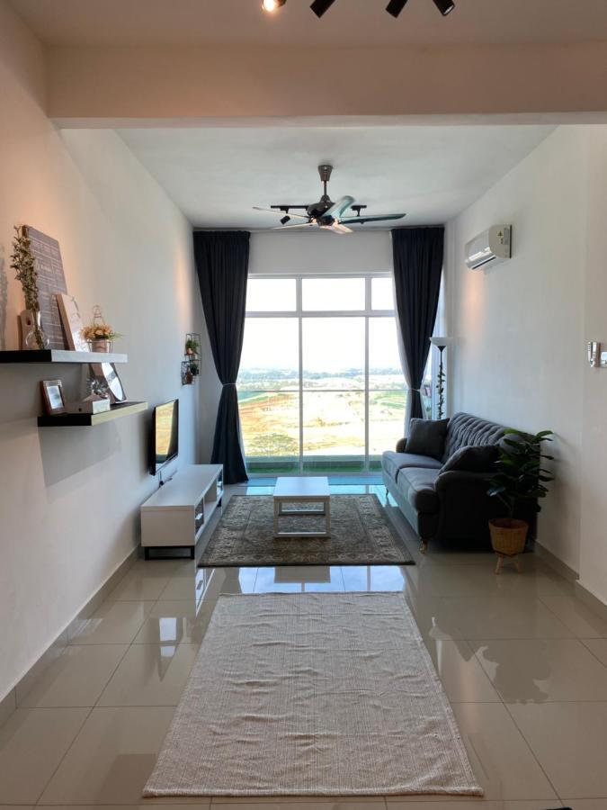 Family Stay, Sepang Klia, Free 2 Parking&Unifi Exterior foto